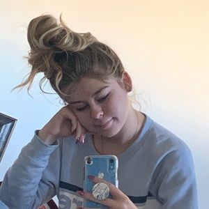 Meet your Posher, Sierra